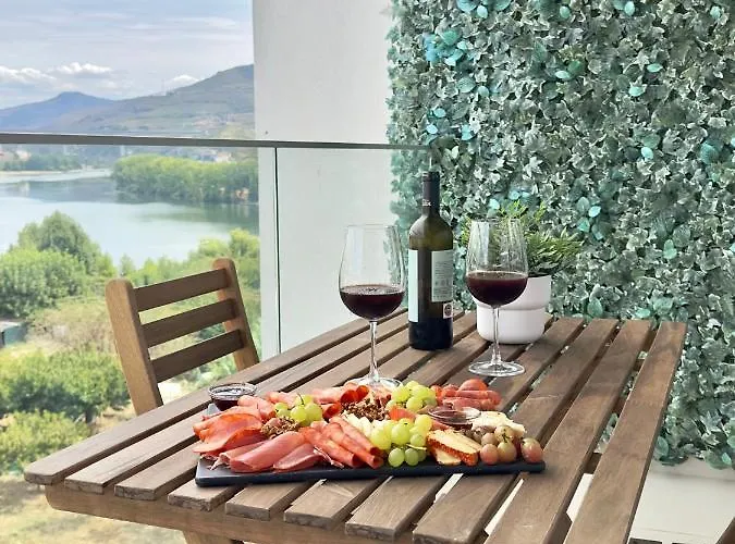 Douro Escape - Riverfront Apartamento Peso da Régua